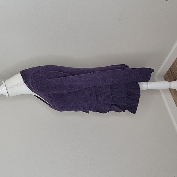 Anthropologie Moth Purple Wool Asymetrical Ruffle Button Up Cardigan - Picture 2 of 15